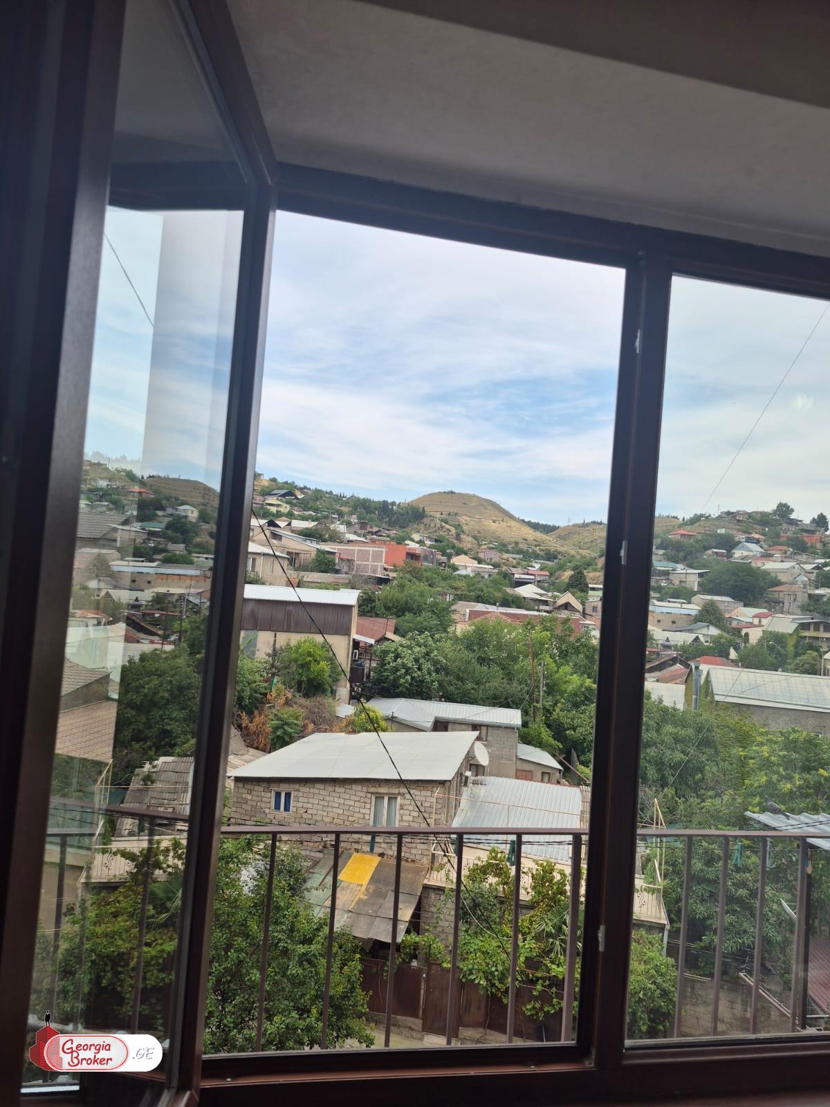 nearly repaired 3-room apartment for sale